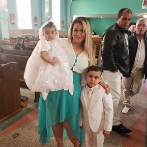 Meet your Posher, Ely